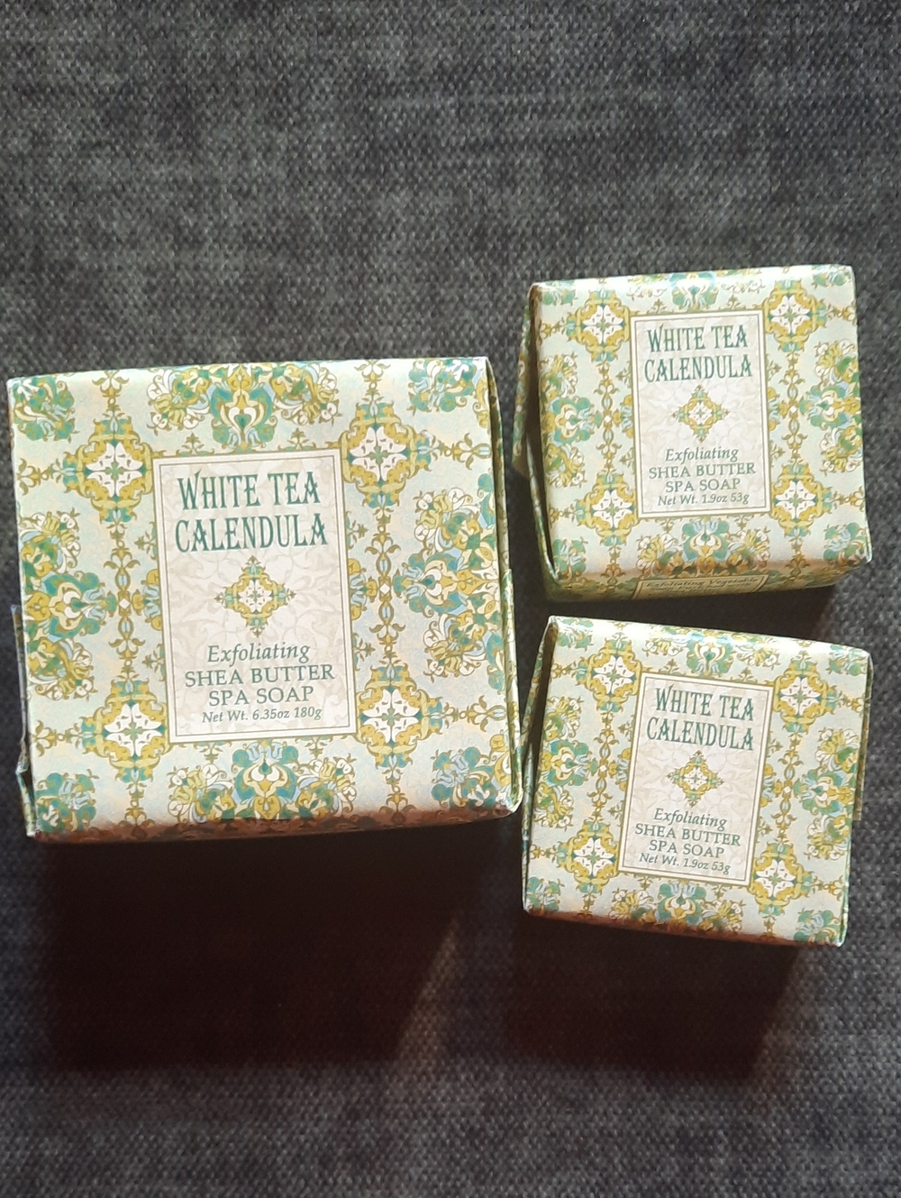 White Tea Calendula Shea Butter Spa Bar Bath Soap Set Bars Exflofiating New
